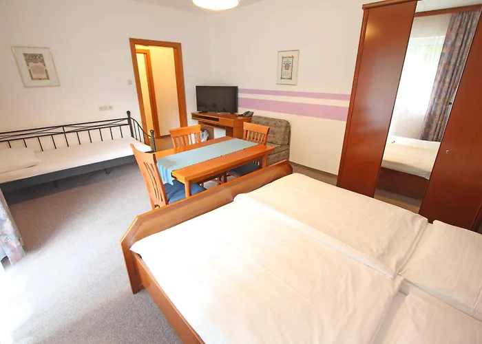 Cprooms24 Miesenbach (Lower Austria)